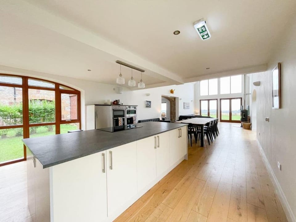 Dining area, Dinner, kitchen