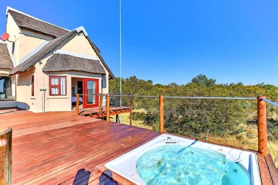 Hot Tub, Hot Tub