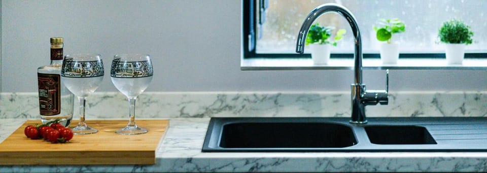 BOOTique House - Luxury Group Accommodation for 12 House in Wakefield