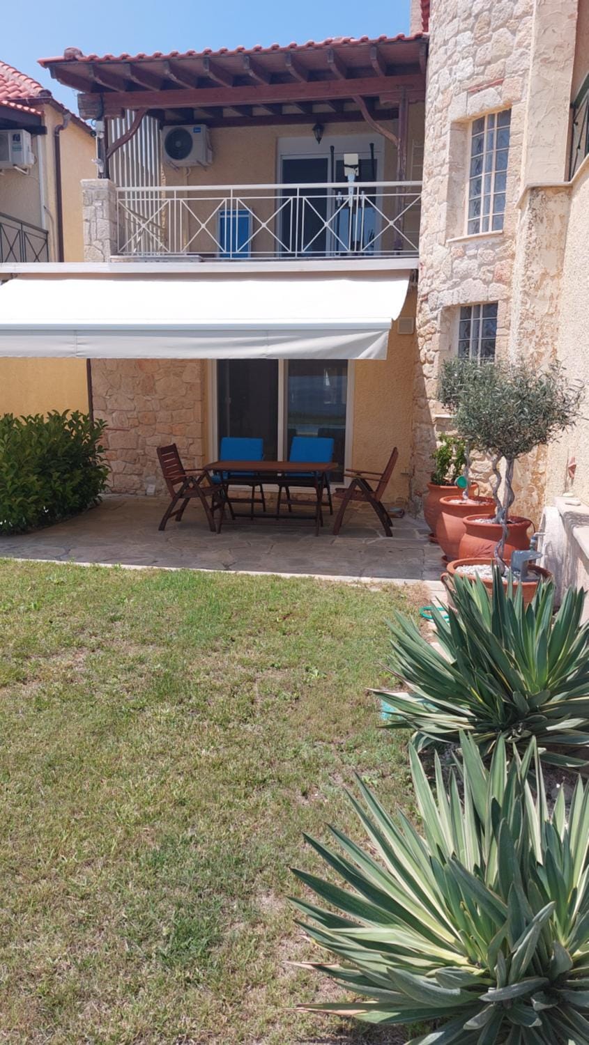 Property building, Dining area, Garden view
