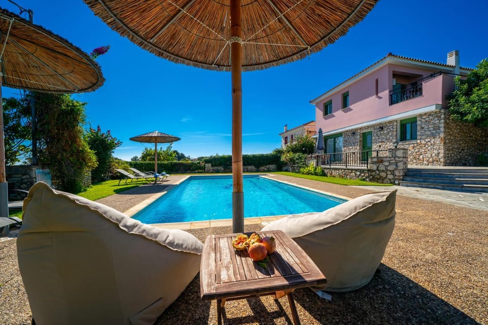 Pool view, Swimming pool