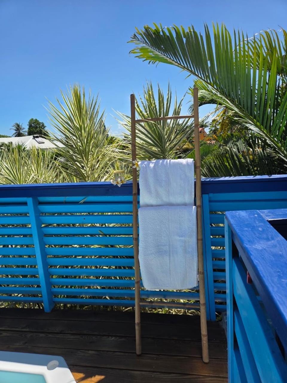 Bungalow PAPAYE avec piscine privée et vue lagon Apartment in Leeward Islands