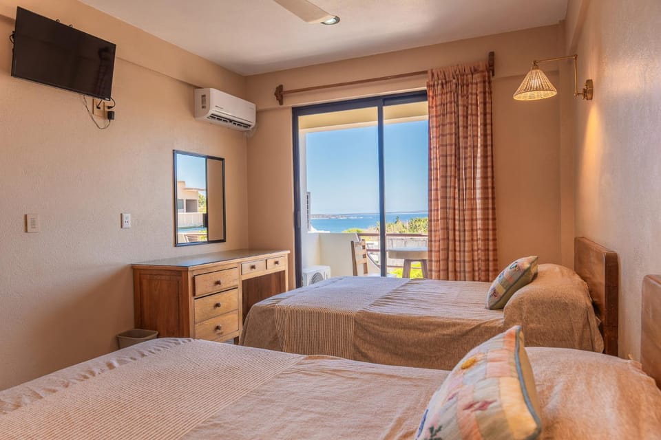 Hotel El Mirador Hotel in Puerto Escondido