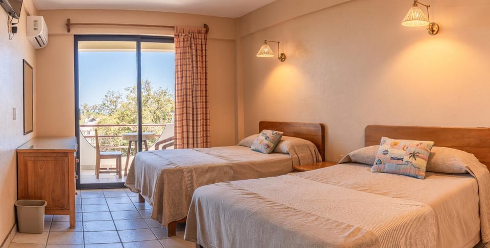 Hotel El Mirador Hotel in Puerto Escondido