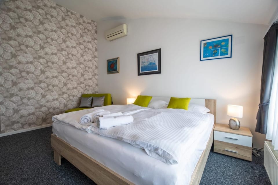 Four Roses Bed and Breakfast in City of Zagreb