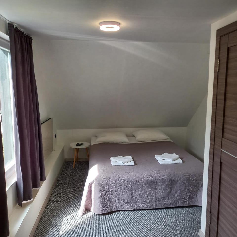 Rancho Resort Bed and Breakfast in Lviv Oblast