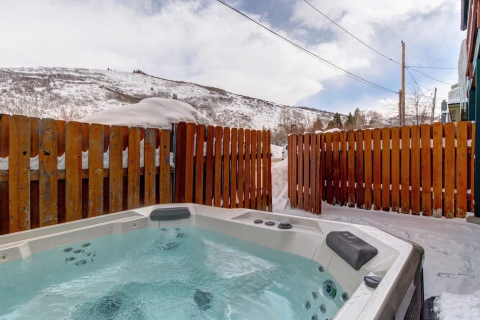 Hot Tub