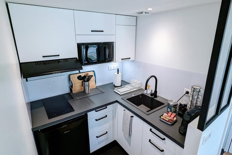 Kitchen or kitchenette, minibar, pet friendly, stove, toaster