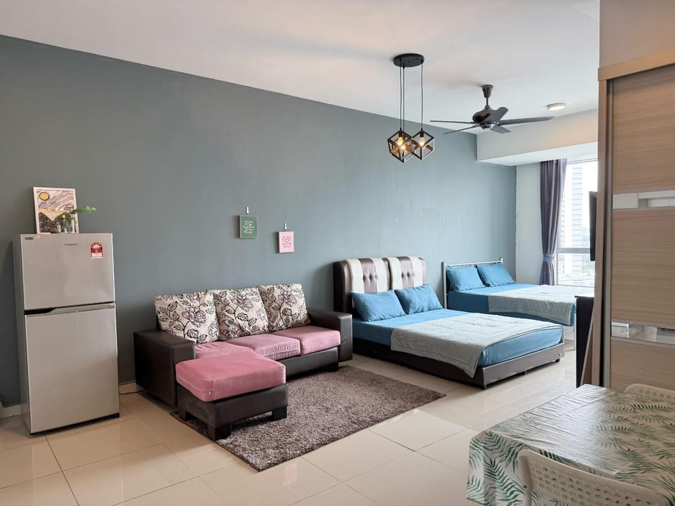 Rainforest City House Paradigm Skudai UTM TVBox Apartment in Johor Bahru