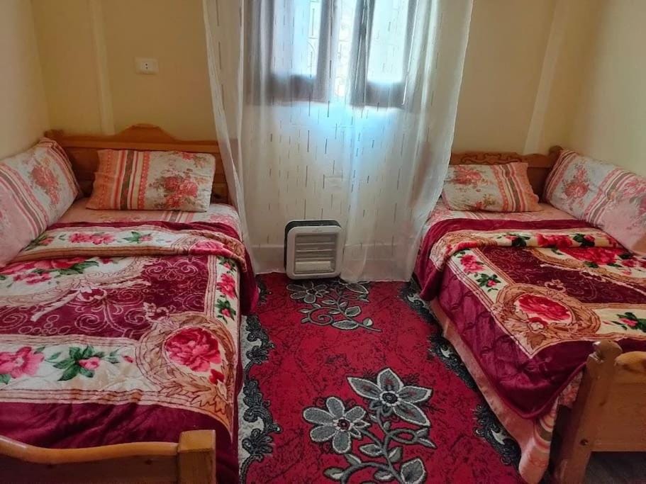 Bed, Photo of the whole room, Bedroom, internet, air conditioner
