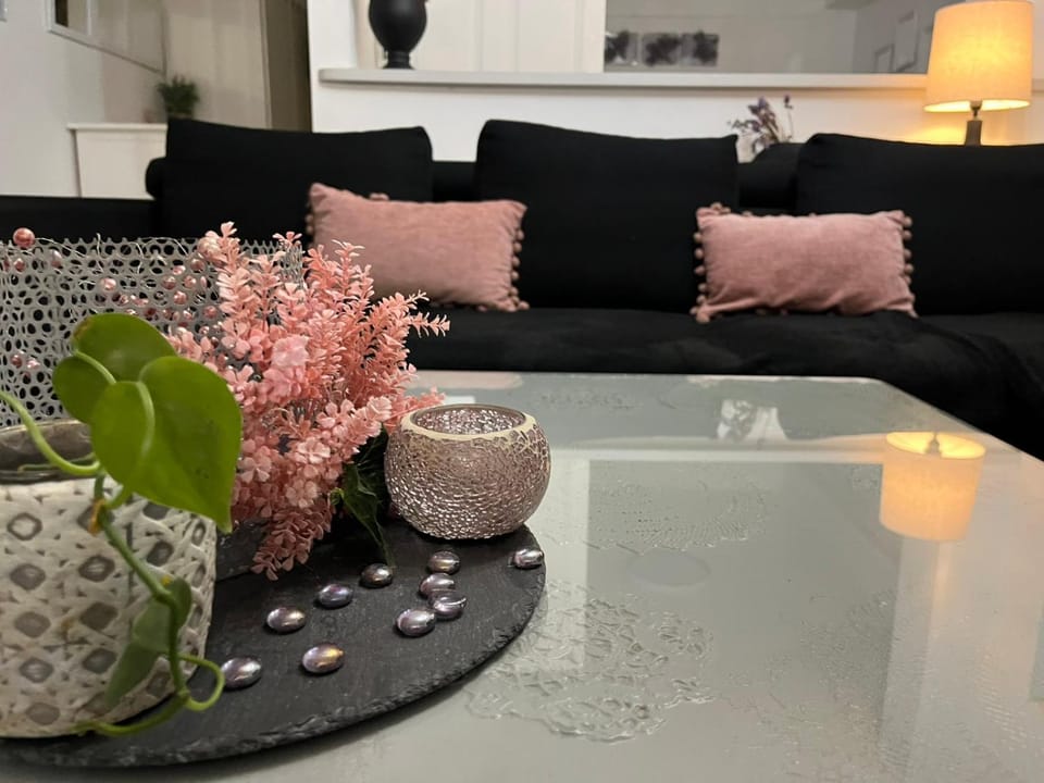 Lavender Home Apartment in Volos