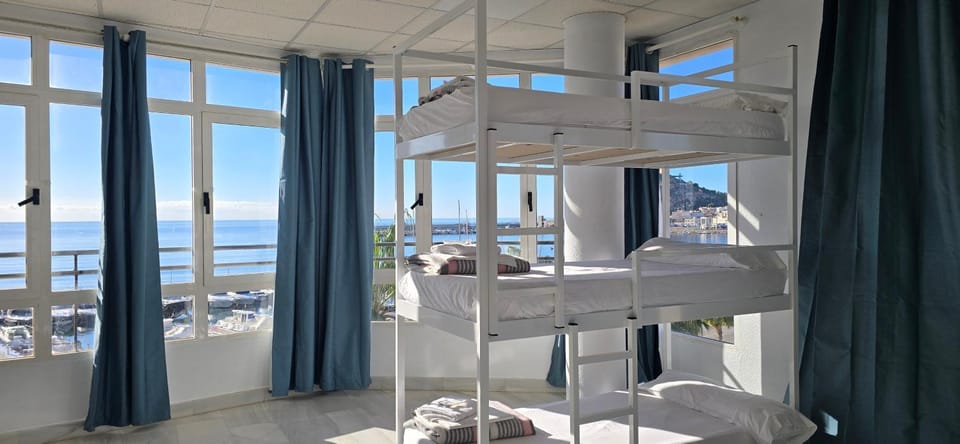 Albergue Club Náutico de Águilas Hostel in Aguilas