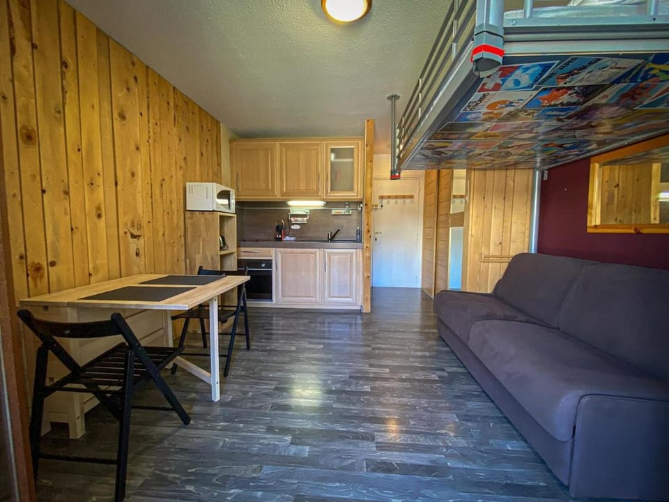 Studio balcon vue Alpes pistes de ski à 5 min Apartment in Saint-Étienne-de-Tinée