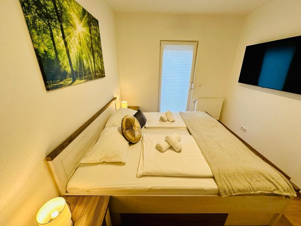 TV and multimedia, Bedroom