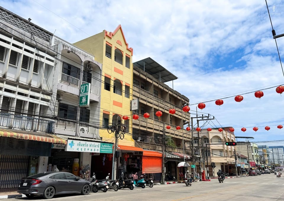 Property building, Day, City view, Street view, Location, Parking