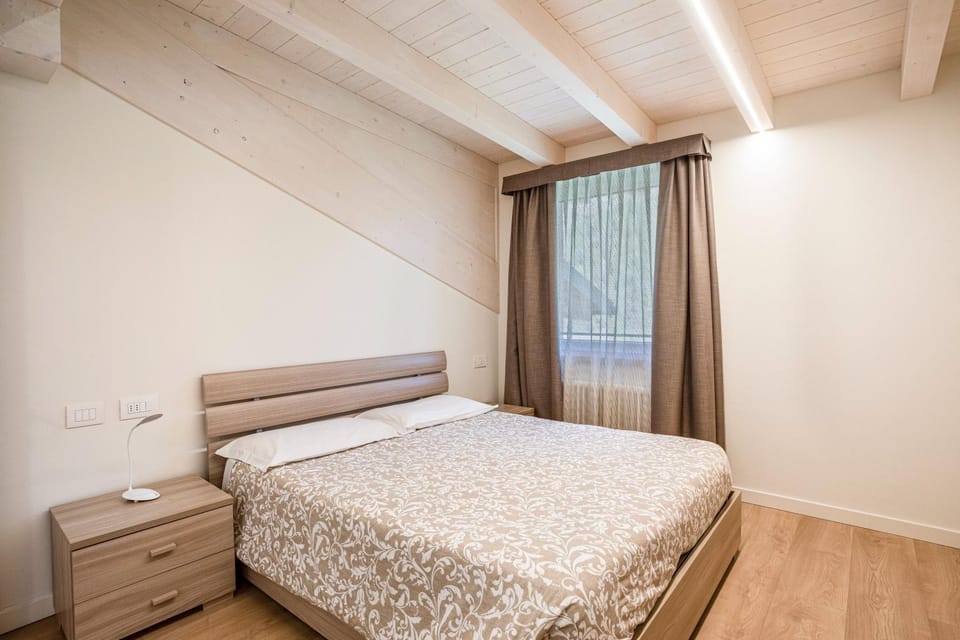 Property building, Living room, Bedroom