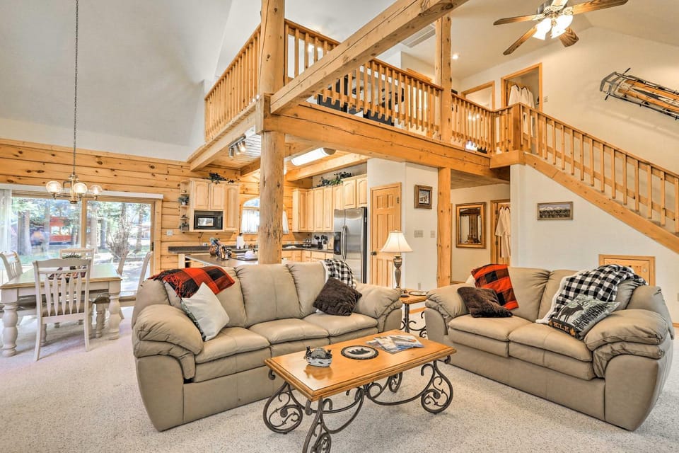 Bayfield Cabin w/ Wraparound Deck & Fire Pit Cabin in La Plata County