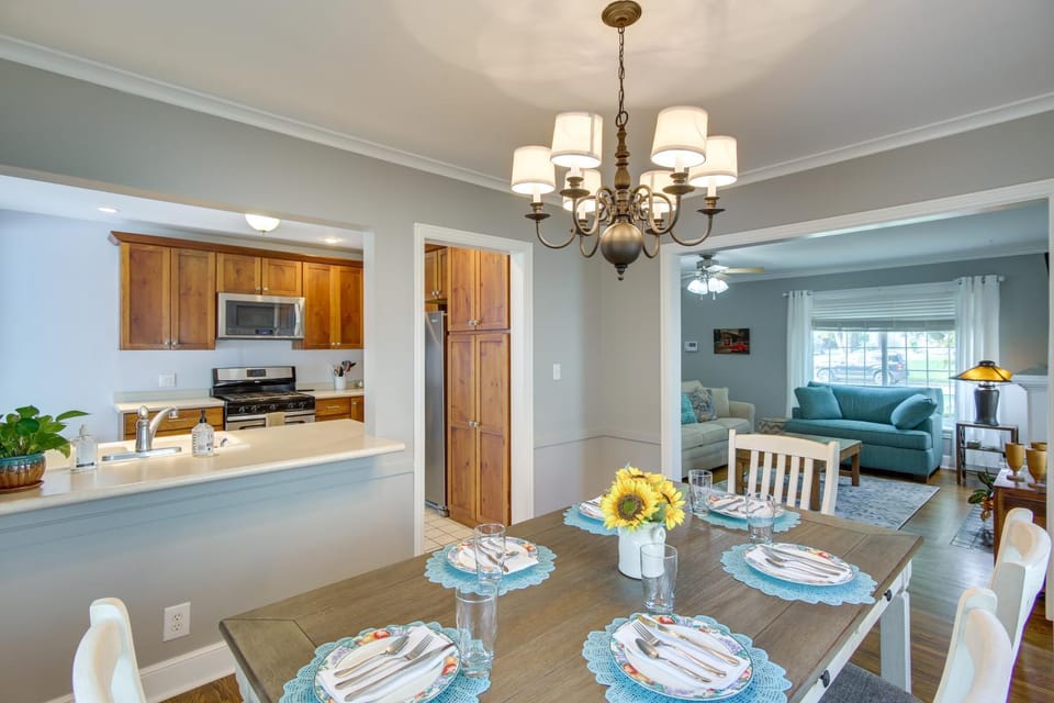 Walk to Expo Square! Tulsa Home w/ Deck & Yard House in Tulsa