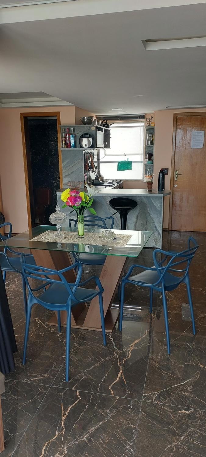 Apartamento de Cobertura frente para o mar Itapema Apartment in Itapema