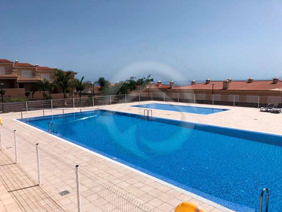 Pool view, Swimming pool, Swimming pool