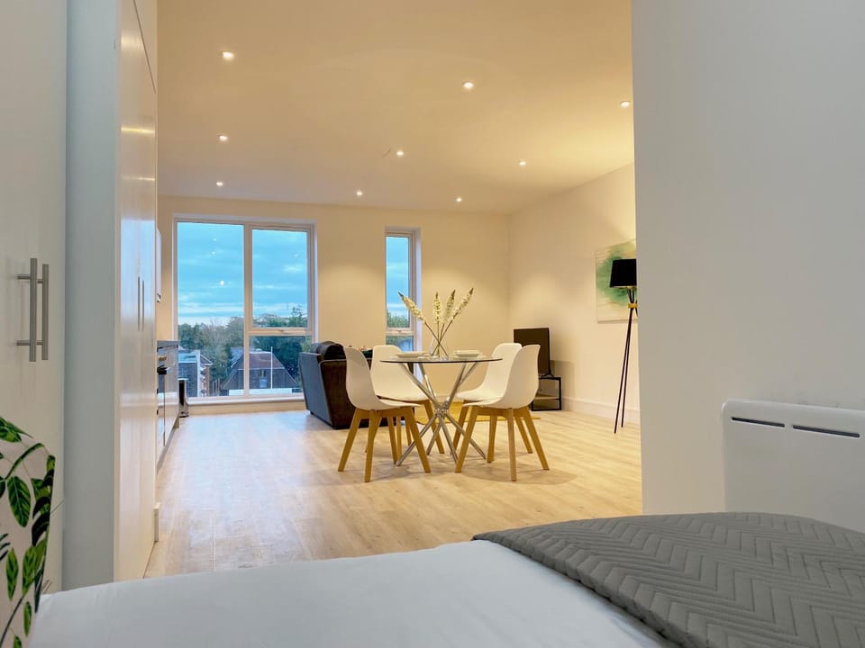 Living room, Dining area, Bedroom