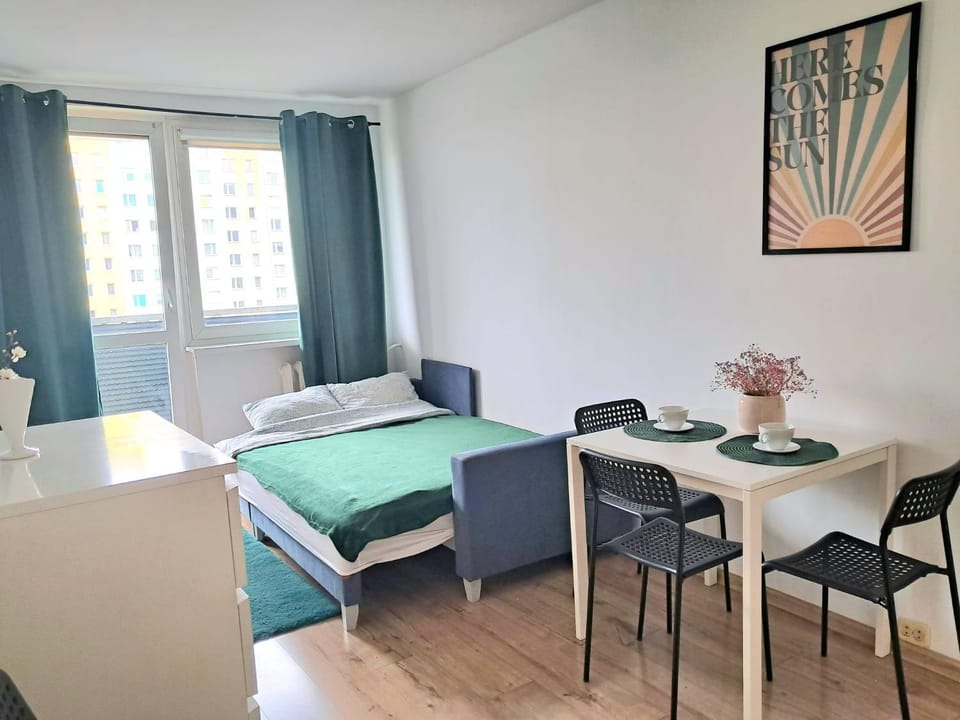 krynicka Apartment in Wroclaw