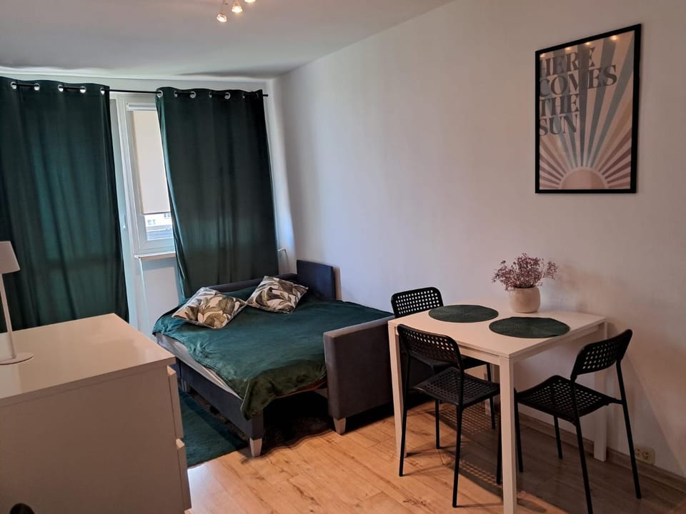 krynicka Apartment in Wroclaw