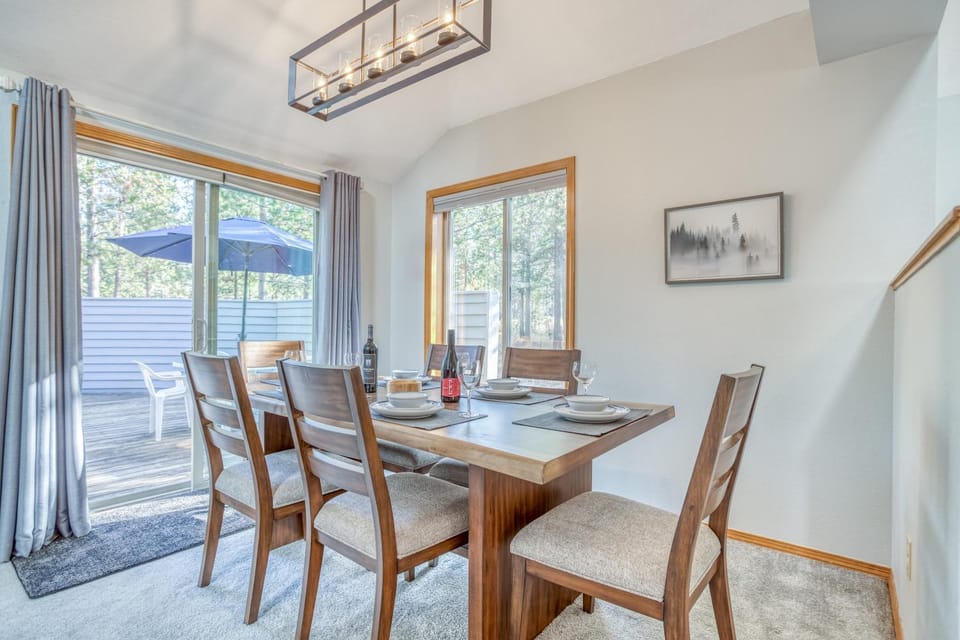 Hazelnut #5 - Meredith Lodging House in Sunriver