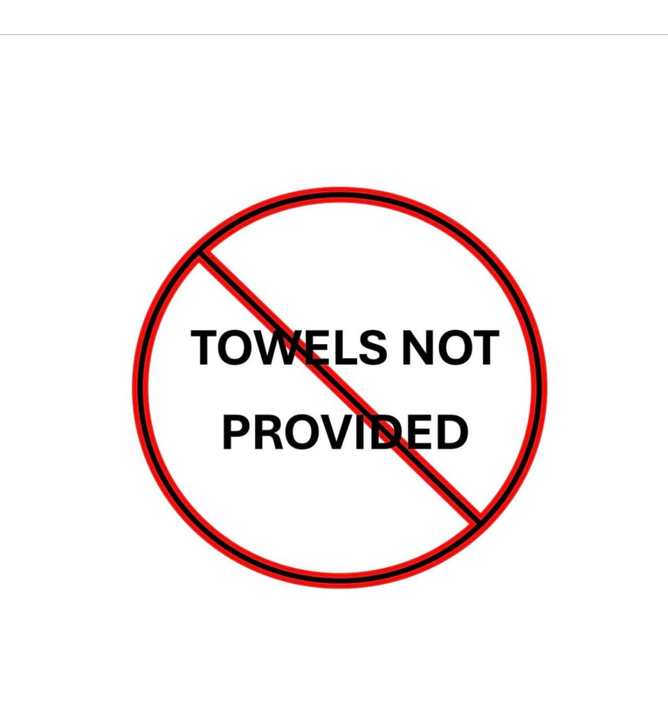 Summer Breeze Deluxe Caravan Rental Campground/ 
RV Resort in Tendring District