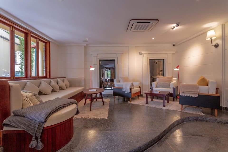 Lobby or reception, Seating area
