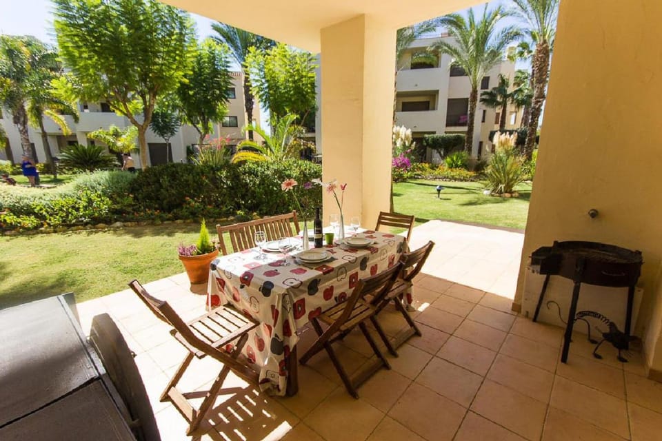 Patio, Garden, Balcony/Terrace