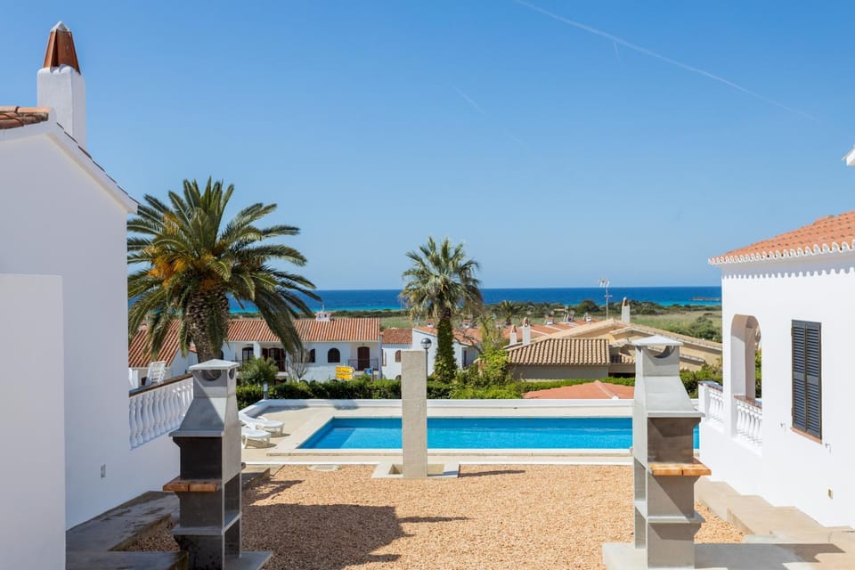 BBQ facilities, Pool view, Swimming pool