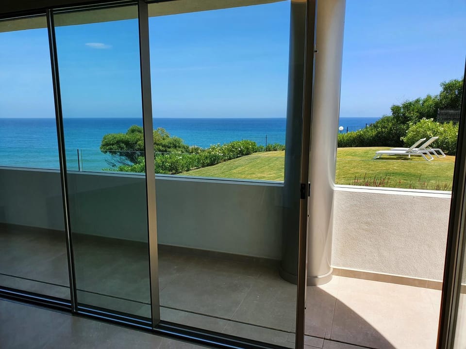 View (from property/room), Balcony/Terrace, Garden view, Sea view