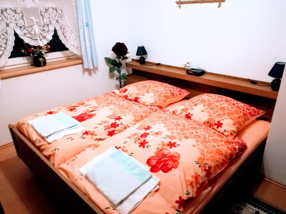 Gästehaus Deisl Apartment in Salzburgerland