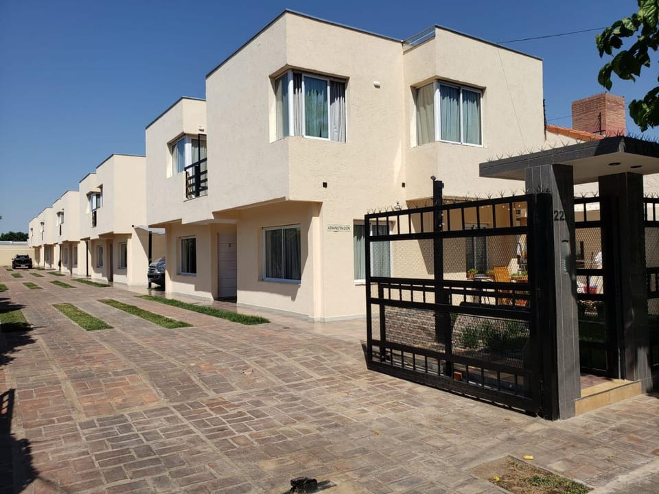 COMPLEJO LOS MOROS Apartment in San Rafael