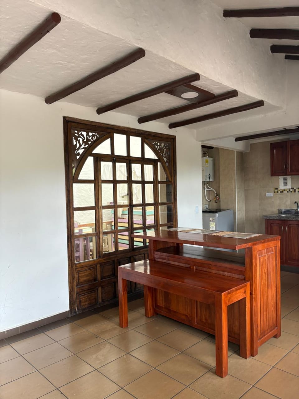 Kitchen or kitchenette, pet friendly, stove