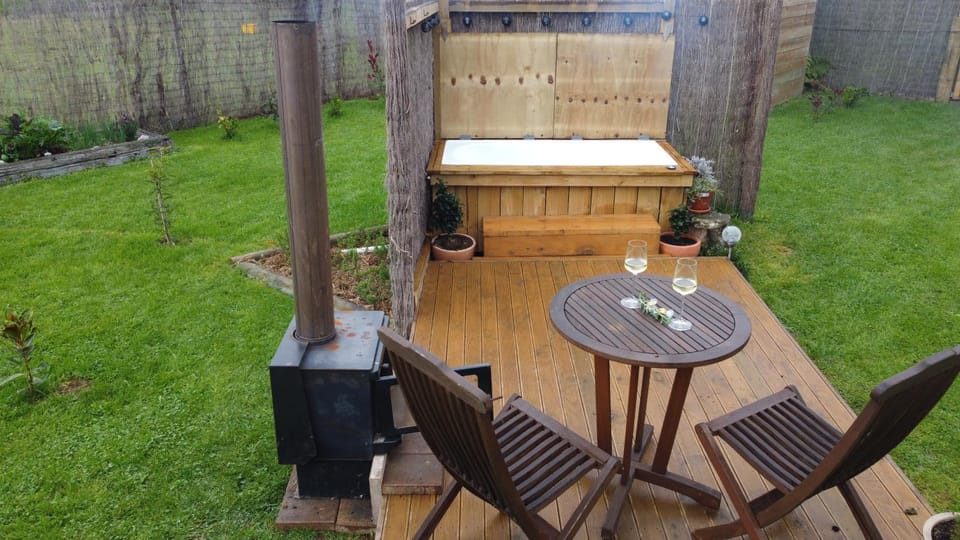 Patio, Garden, Dining area, Garden view, Open Air Bath, flat iron