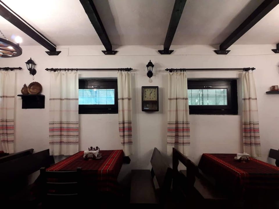 ХАН КОСТИНА - HAN KOSTINA Hotel in Bulgaria