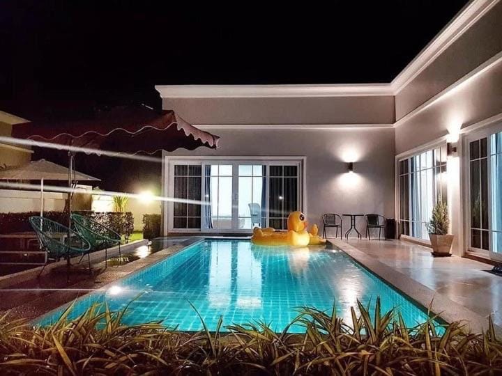 A Day-Away Pool Villa , Huahin Cha-am Villa in Thailand