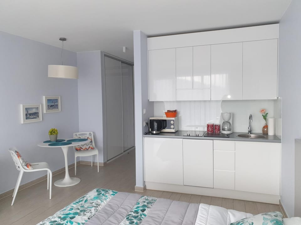 Coffee/tea facilities, Kitchen or kitchenette