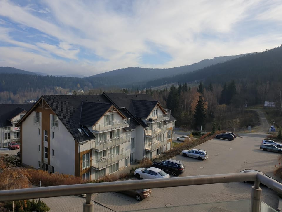 View (from property/room), Mountain view