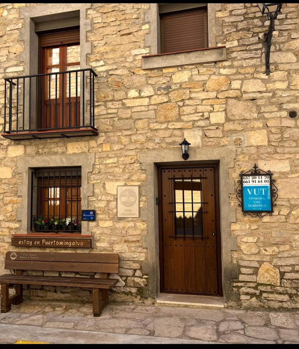 CASA MERCEDES-PUERTOMINGALVO House in Valencian Community