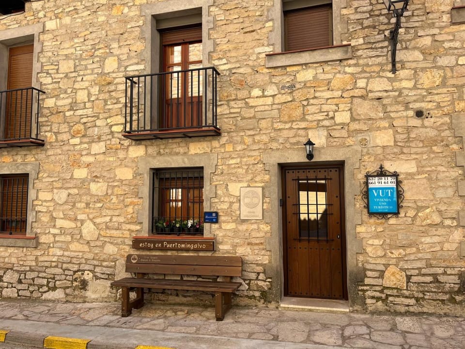 CASA MERCEDES-PUERTOMINGALVO House in Valencian Community