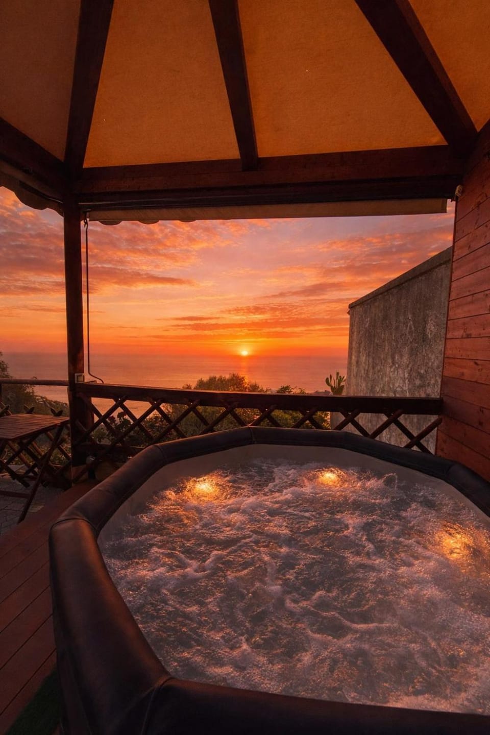 Hot Tub, Sea view, Sunrise, Sunset