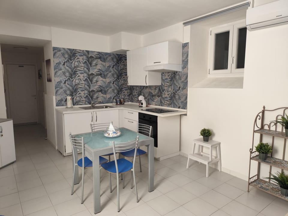 La Casa di Anna, in palazzina liberty fronte parco Apartment in Bordighera