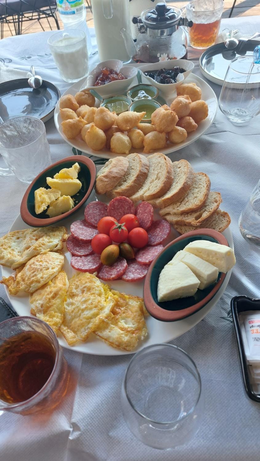 Breakfast