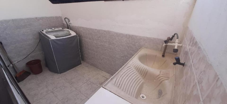 Bathroom, washing machine