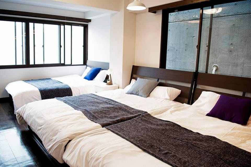 ③2station to Shinjuku. 3 double beds. Specious 45㎡ Apartment in Shibuya