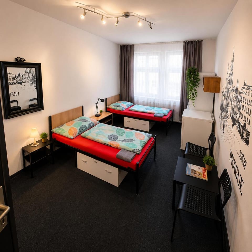 Bed, Photo of the whole room, Bedroom
