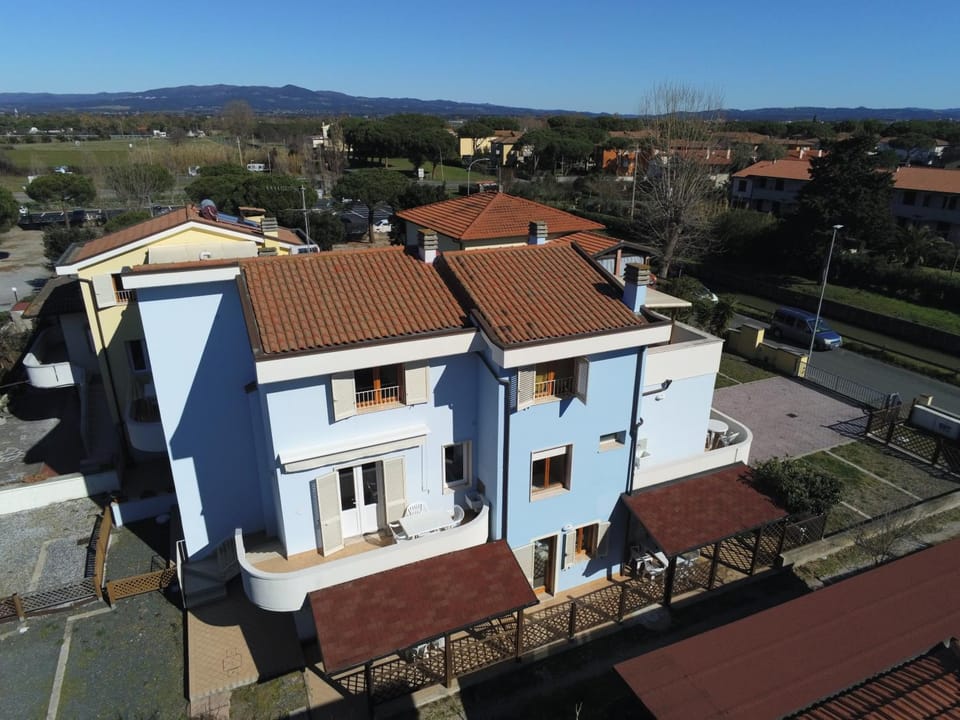 Property building, Bird's eye view